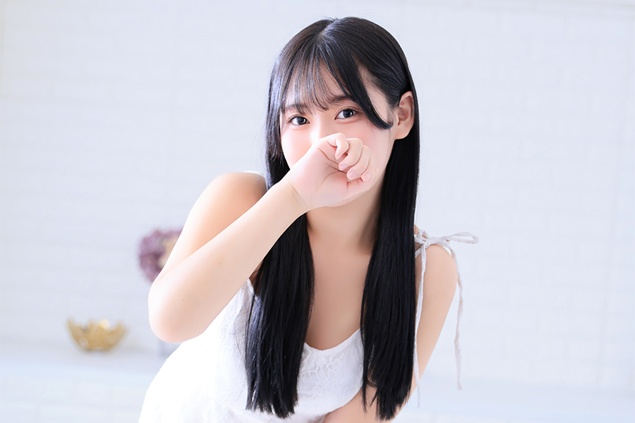 名古屋愛知風俗デリヘル 新人・ゆり 写真
