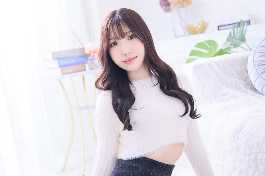 名古屋愛知風俗デリヘル 新人・ぴーす 写真
